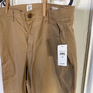 NWT GAP KHAKIS